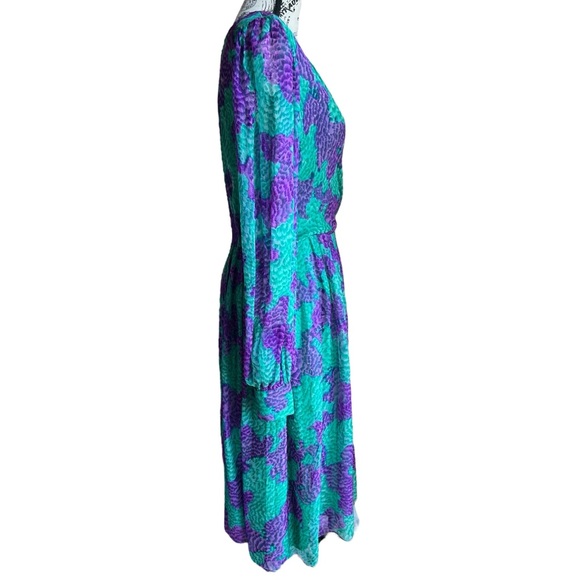 Vintage 100% pure silk made in India fit & flare purple n green dress Sz 10 - Picture 2 of 10